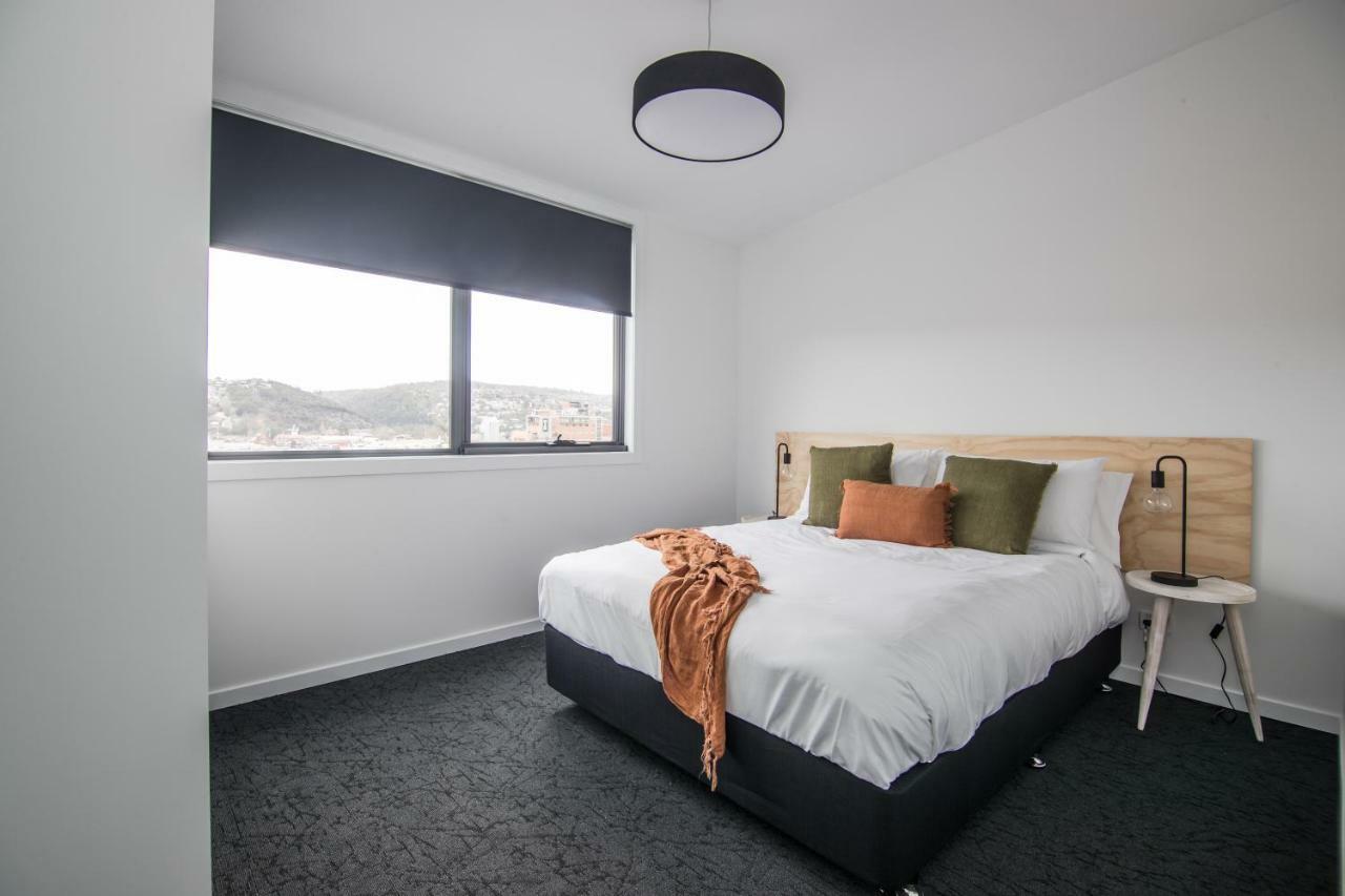 Change Overnight Launceston Exterior foto